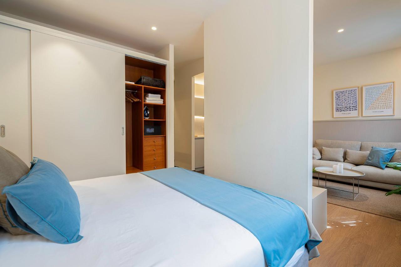 Fisa Rentals Ramblas Apartments Барселона Экстерьер фото