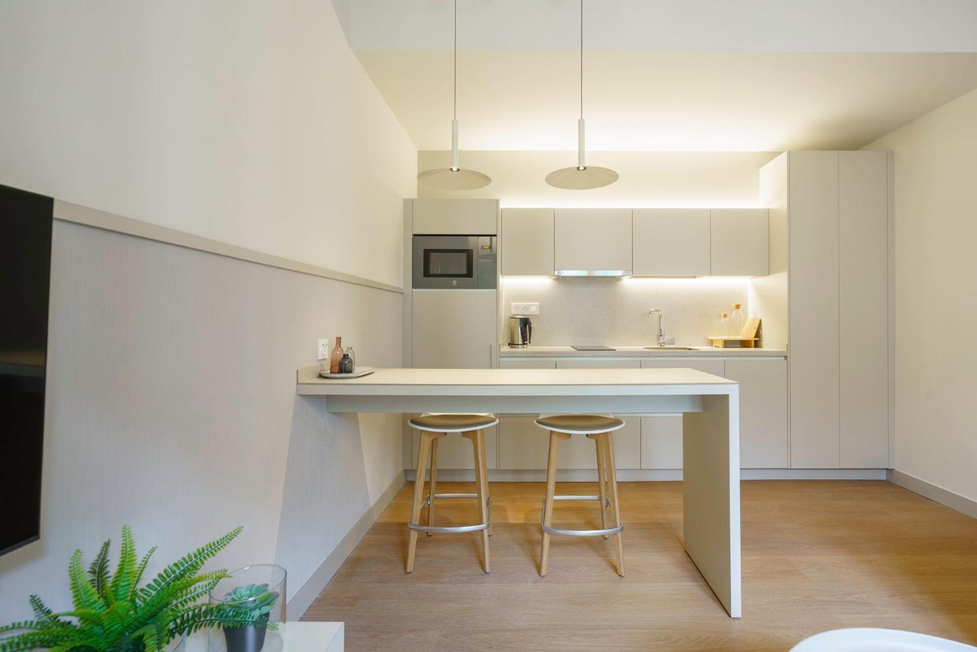 Fisa Rentals Ramblas Apartments Барселона Экстерьер фото