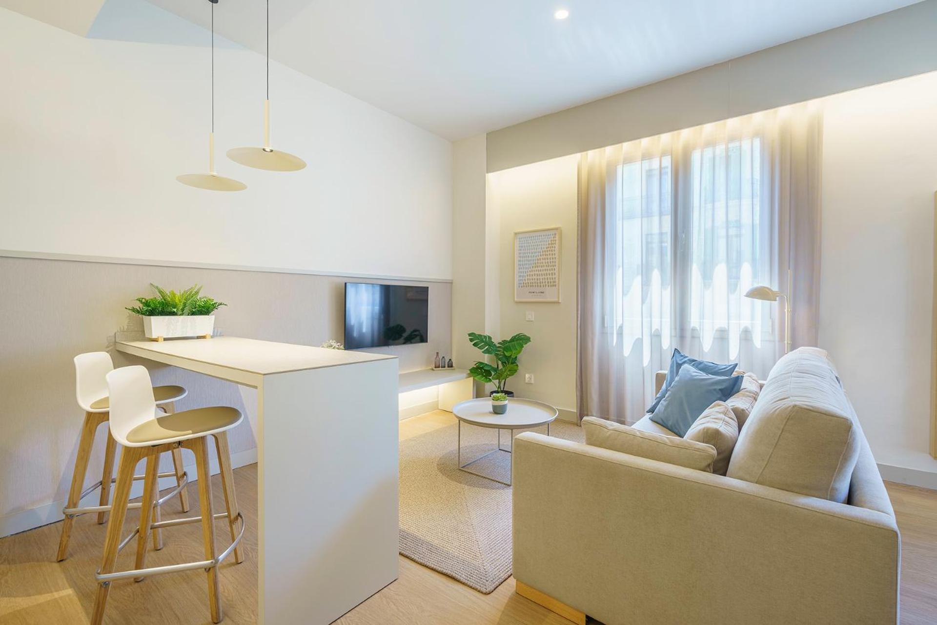 Fisa Rentals Ramblas Apartments Барселона Экстерьер фото